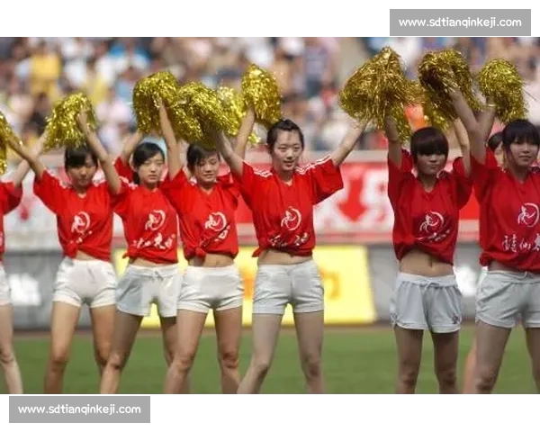 足球宝贝辣评进球集锦,香艳点评,看球也赏心悦目! 足球宝贝辣评进球集锦,香艳点评,看球也赏心悦目!