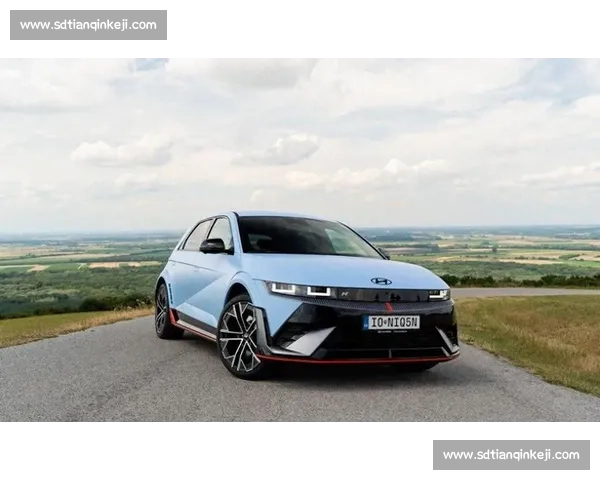 电动赛车轰鸣而来，动力革新颠覆想象！